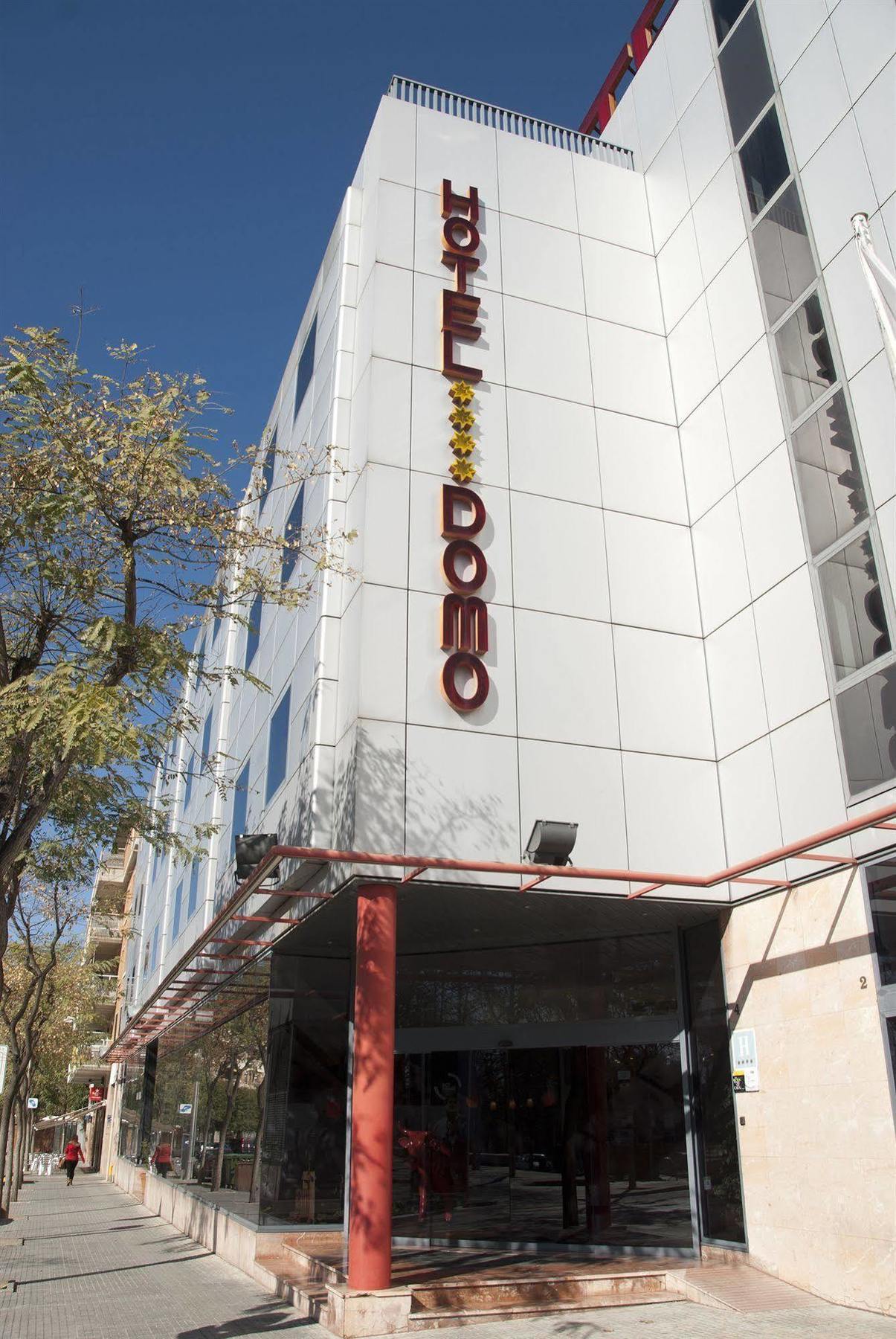 Hotel Domo Vilafranca del Penedes Exterior photo